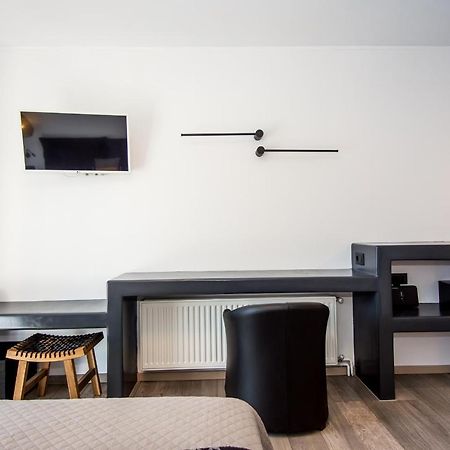 A & B Minimal Suite Ιι With Sea View In Argostoli المظهر الخارجي الصورة