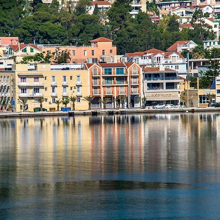 A & B Minimal Suite Ιι With Sea View In Argostoli المظهر الخارجي الصورة