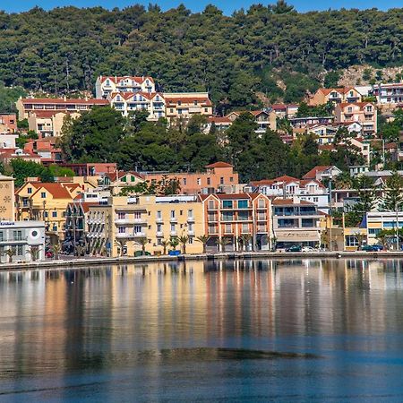 A & B Minimal Suite Ιι With Sea View In Argostoli المظهر الخارجي الصورة
