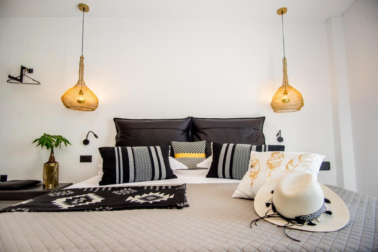 A & B Minimal Suite Ιι With Sea View In Argostoli المظهر الخارجي الصورة