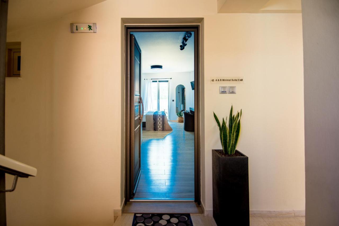 A & B Minimal Suite Ιι With Sea View In Argostoli المظهر الخارجي الصورة
